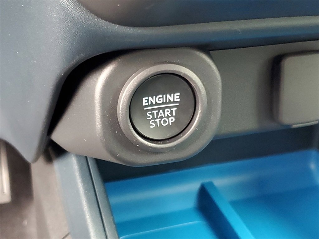 New 2025 Ford Maverick XLT w/ Equipment Group 301A image 16