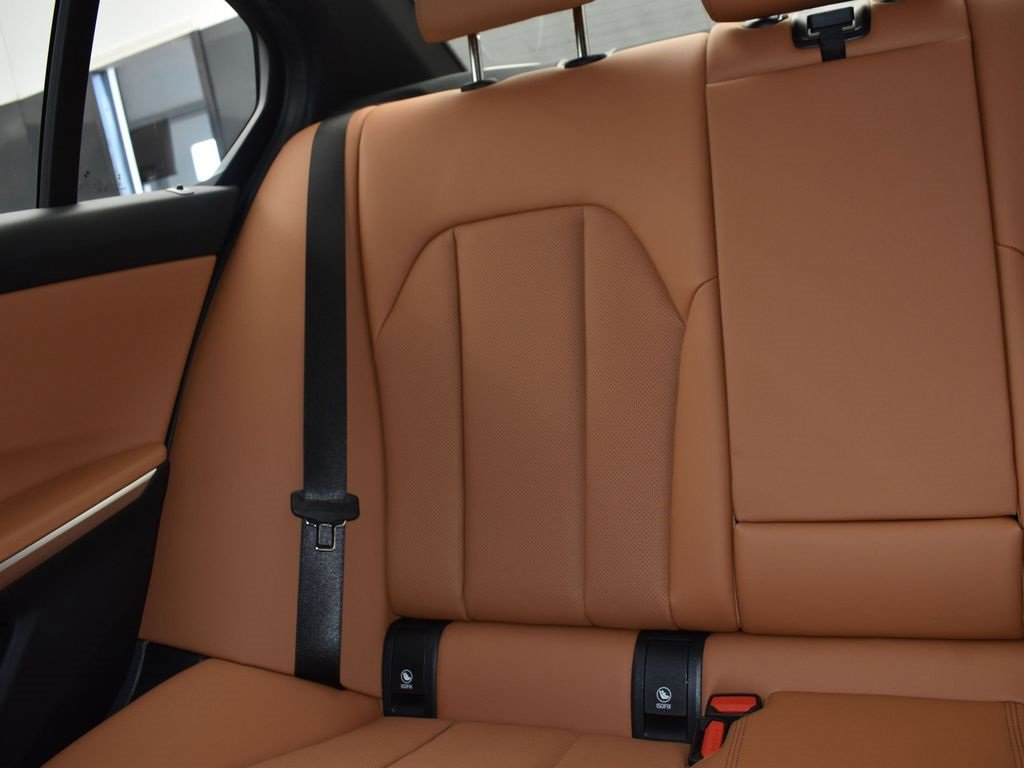 New 2026 BMW 330i Sedan w/ M Sport Package image 14