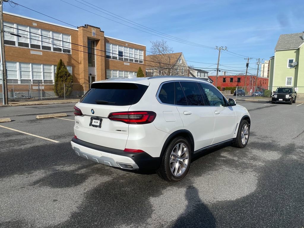 Used 2022 BMW X5 xDrive40i w/ Premium Package image 5