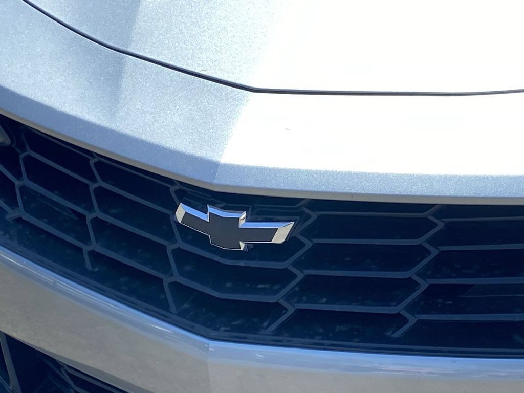 Used 2023 Chevrolet Camaro LT w/ Technology Package RWD image 23