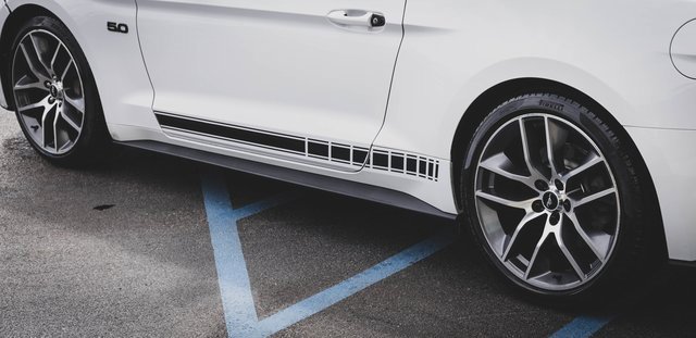 Used 2015 Ford Mustang GT Premium w/ Equipment Group 401A image 18