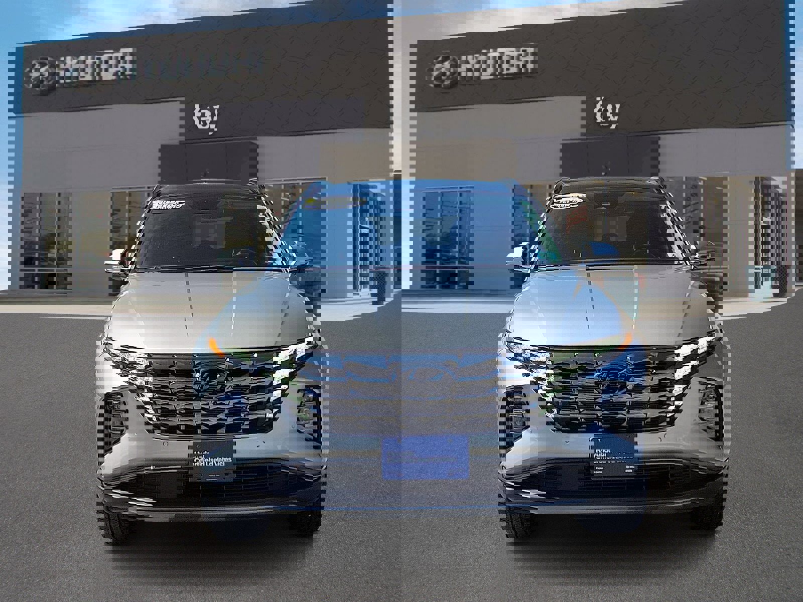 Used 2022 Hyundai Tucson Limited w/ Winter Package image 8