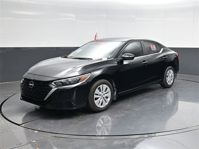 Used 2025 Nissan Sentra S image 7