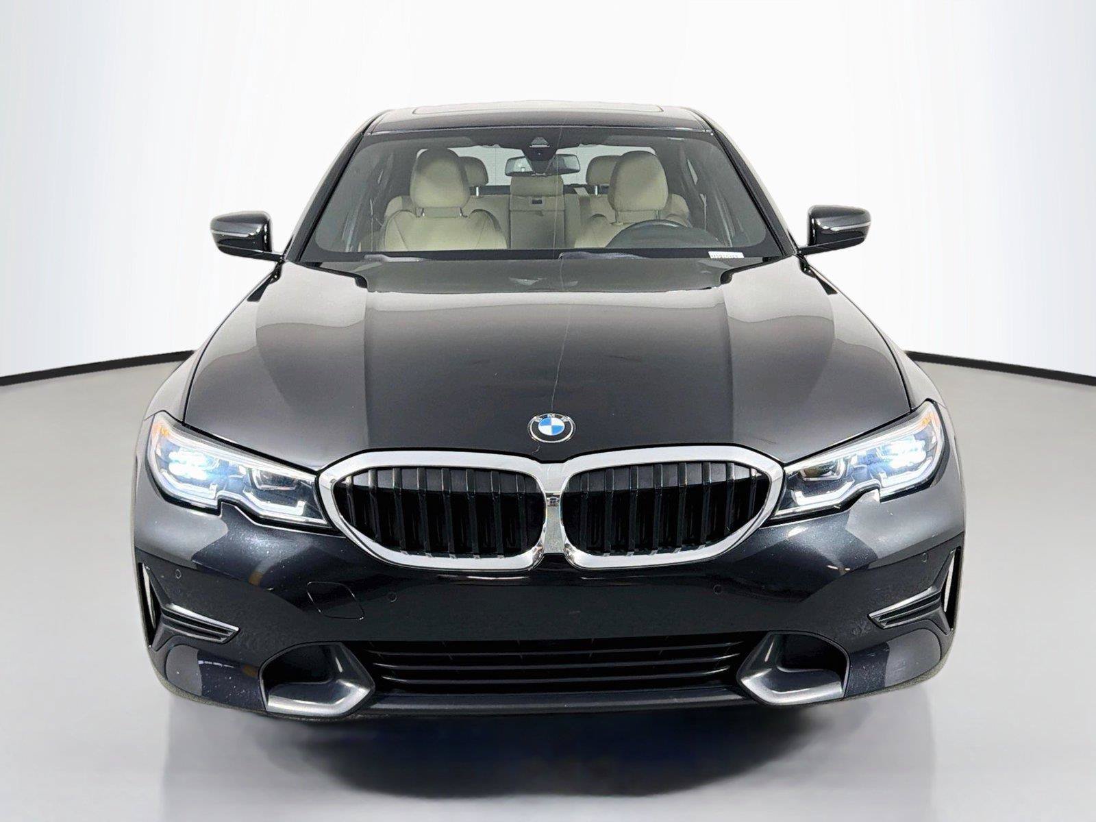 Used 2021 BMW 330i Sedan w/ Driving Assistance Package RWD image 2