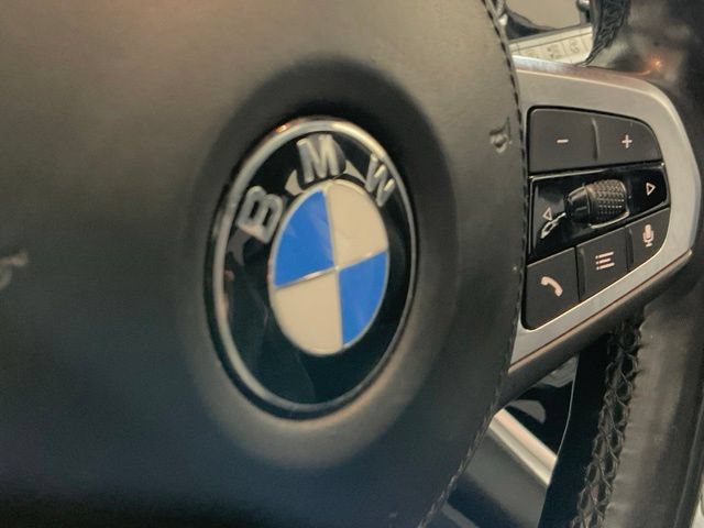 Used 2021 BMW 330i xDrive Sedan w/ M Sport Package AWD/4WD image 38