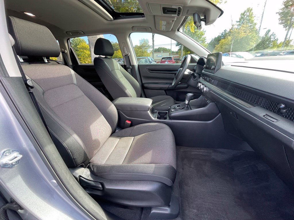 Certified 2025 Honda CR-V EX image 32