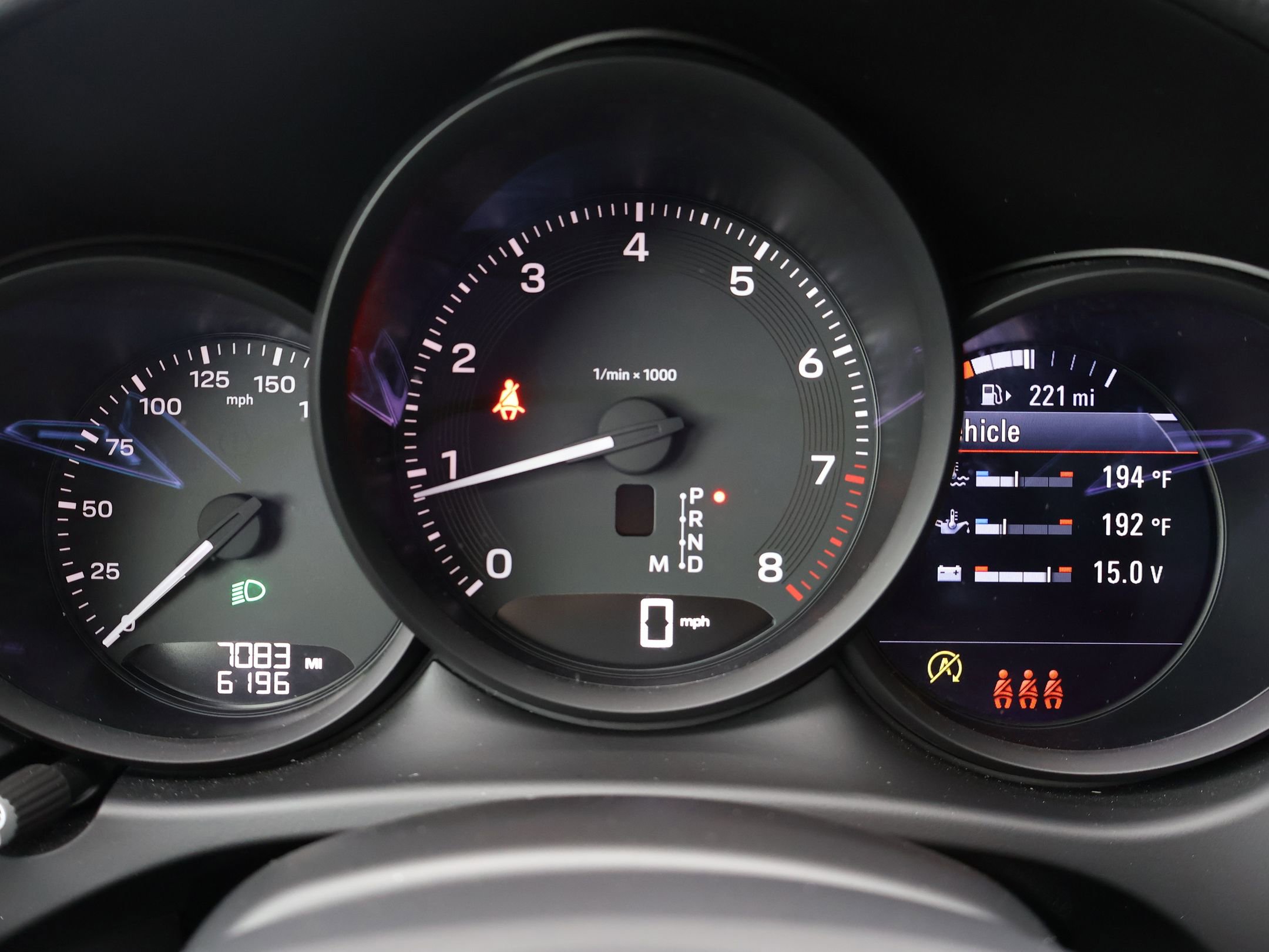 Used 2026 Porsche Macan image 16