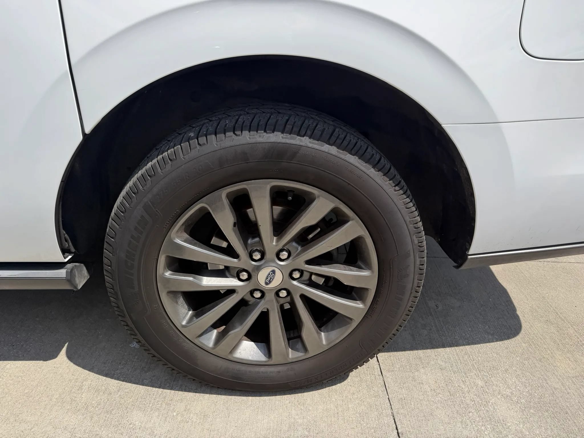 Used 2020 Ford Expedition Max Limited w/ Equipment Group 301A AWD/4WD image 21