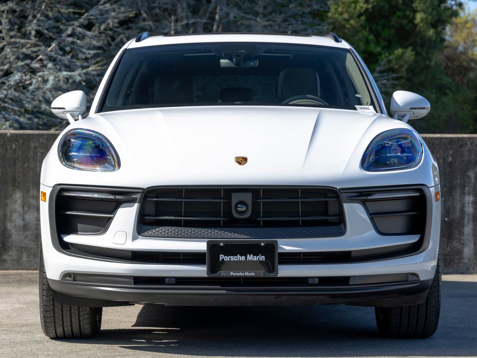 Certified 2026 Porsche Macan image 8