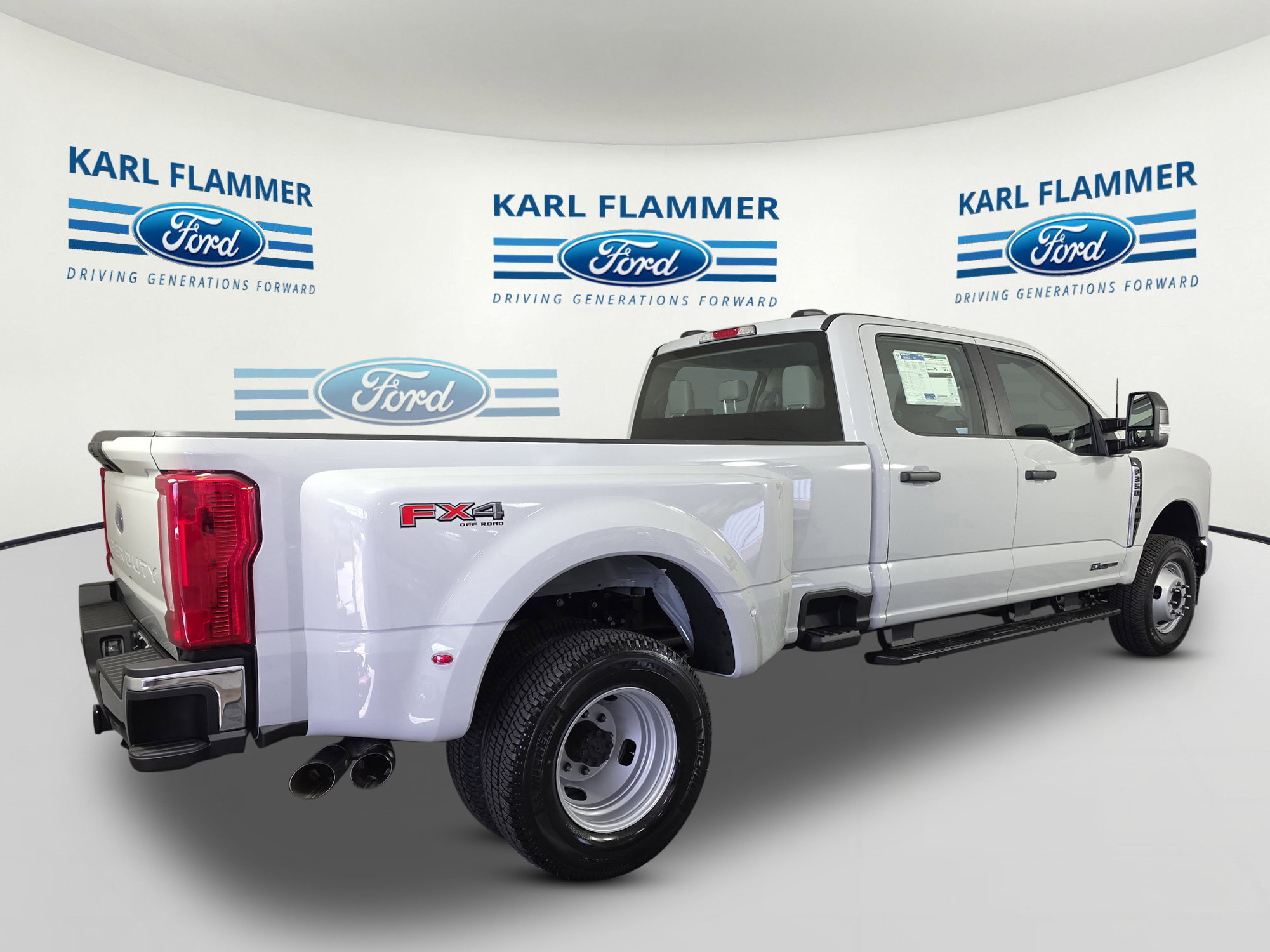 New 2026 Ford F350 XL image 3