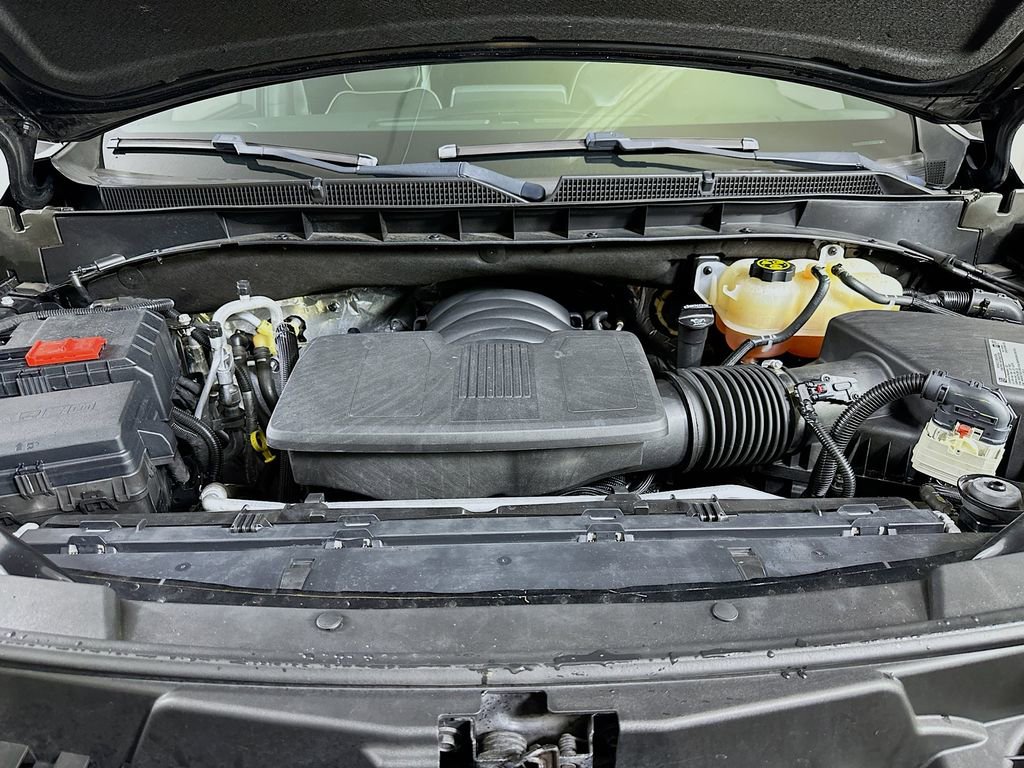 Used 2021 GMC Yukon XL SLT w/ SLT Premium Package image 9