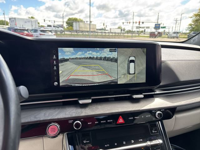 Used 2024 Kia Carnival SX FWD image 29