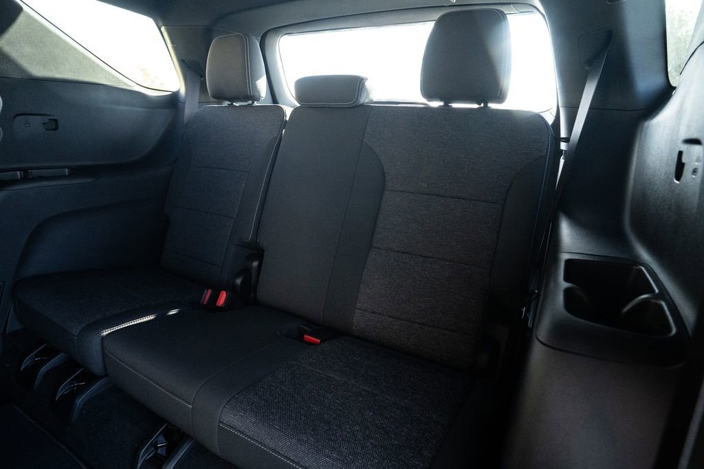 New 2026 Chevrolet Traverse LT image 37