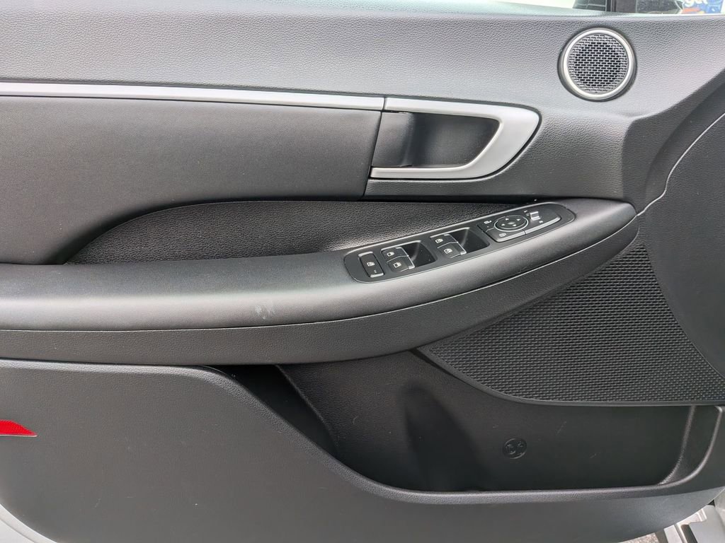Used 2025 Hyundai Sonata SEL image 11