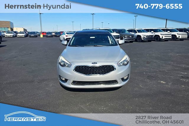 Used 2016 Kia Cadenza Premium image 2