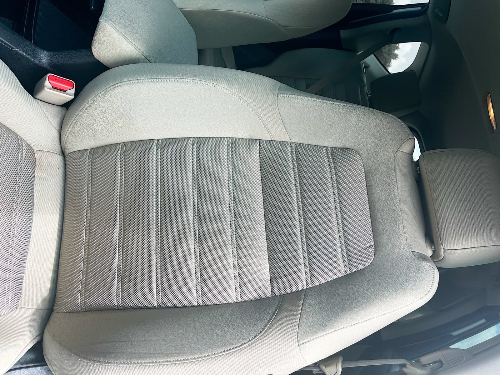 Used 2022 Honda CR-V EX image 18