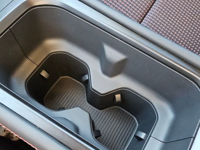 New 2026 Nissan Kicks SR image 23