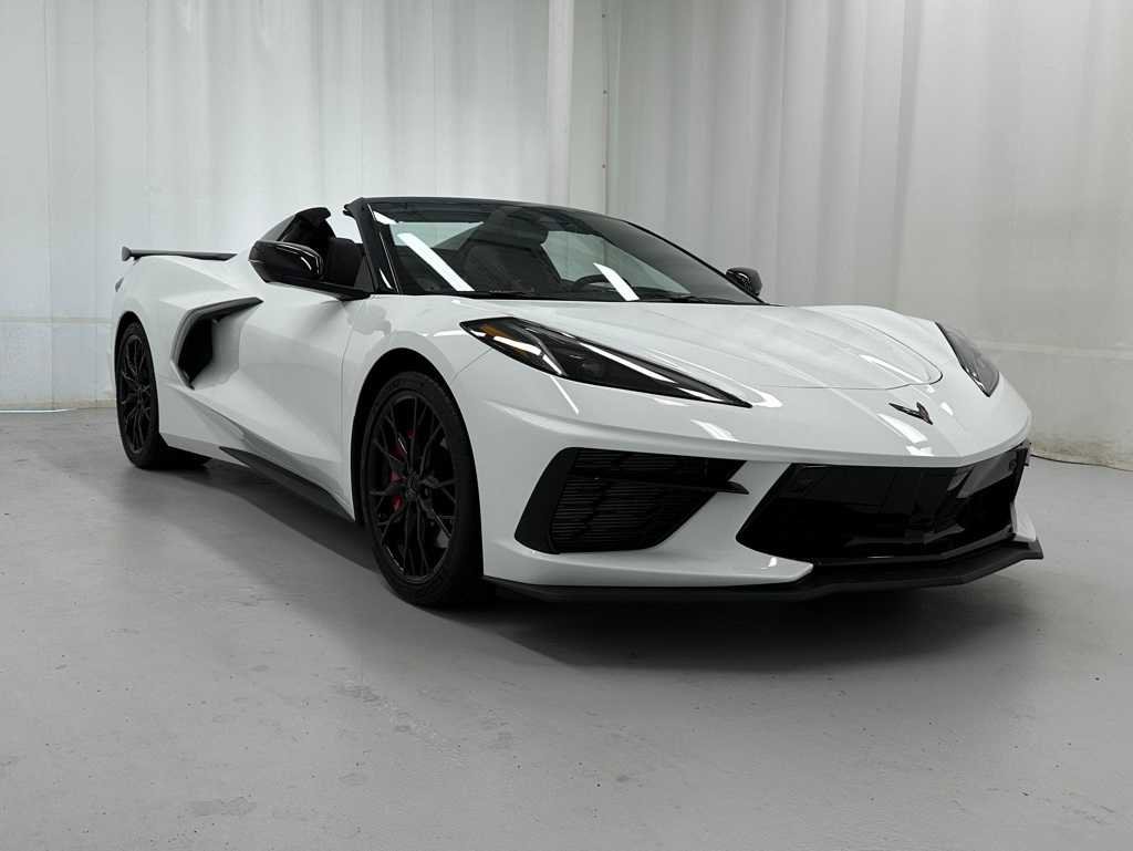 Used 2026 Chevrolet Corvette Stingray Preferred Conv w/ Z51 Performance Package image 2