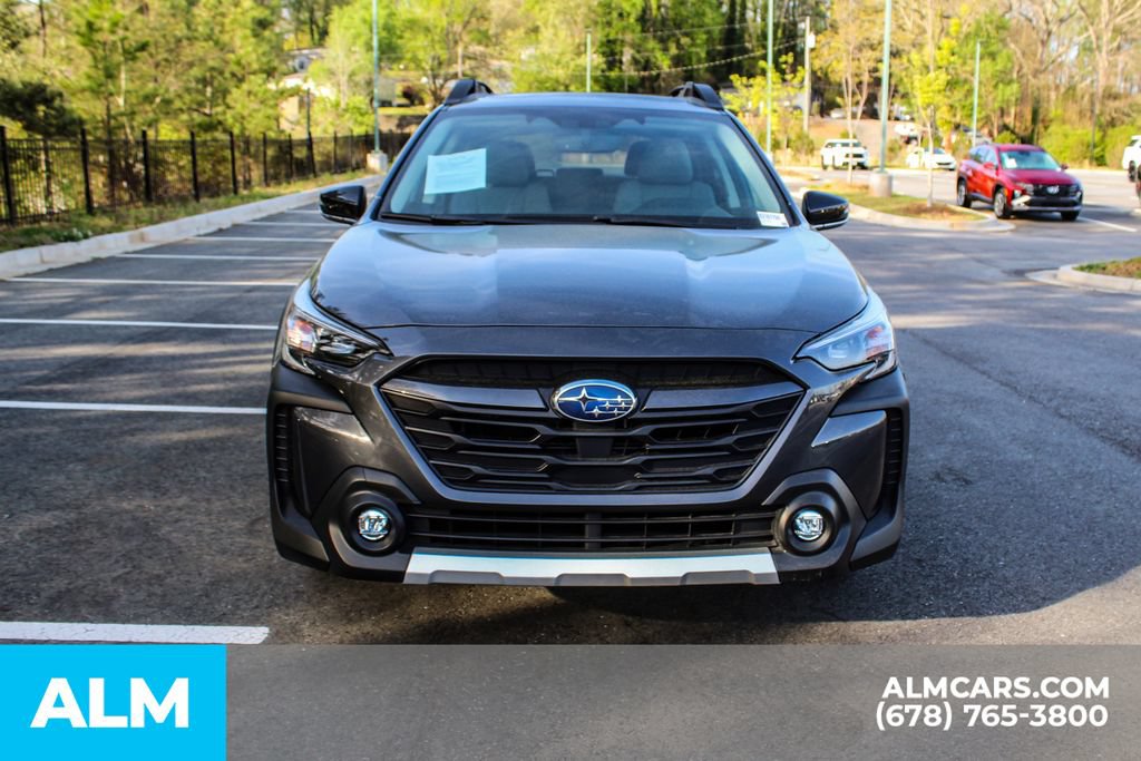Used 2025 Subaru Outback Limited w/ Tech Package 3 AWD/4WD image 9
