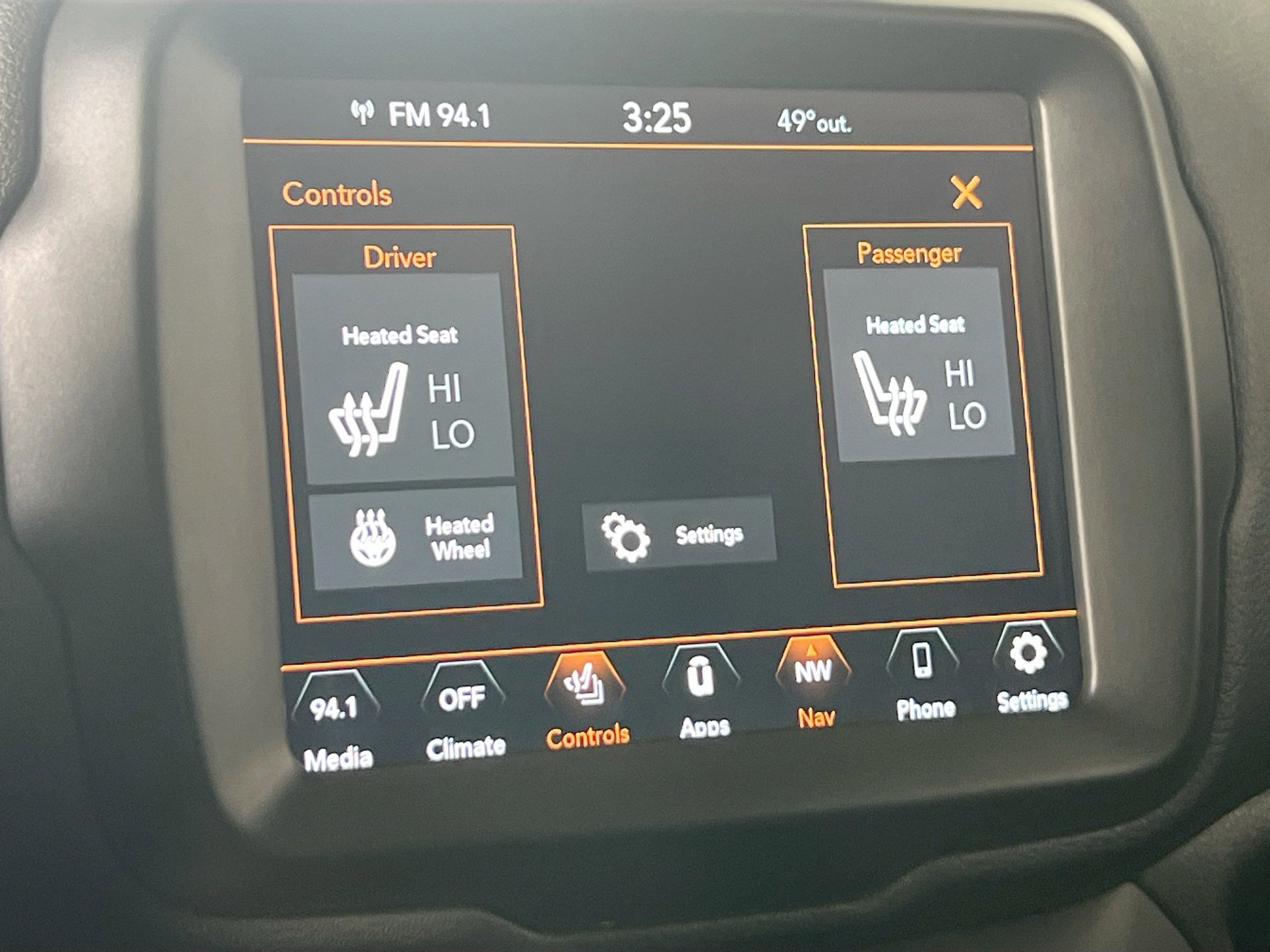 Used 2022 Jeep Renegade Altitude w/ Sun/Sound Group image 20