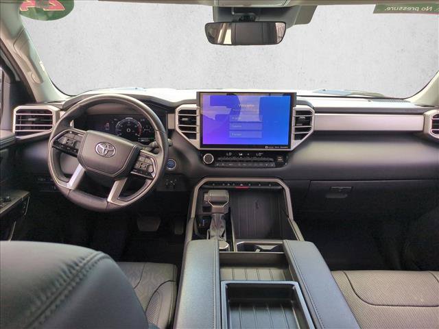 Used 2024 Toyota Tundra Limited AWD/4WD image 17