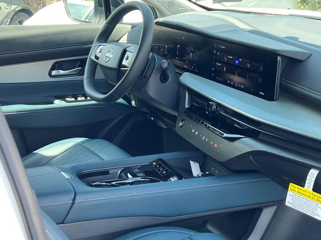 Used 2025 Nissan Murano Platinum w/ Cargo Package image 11