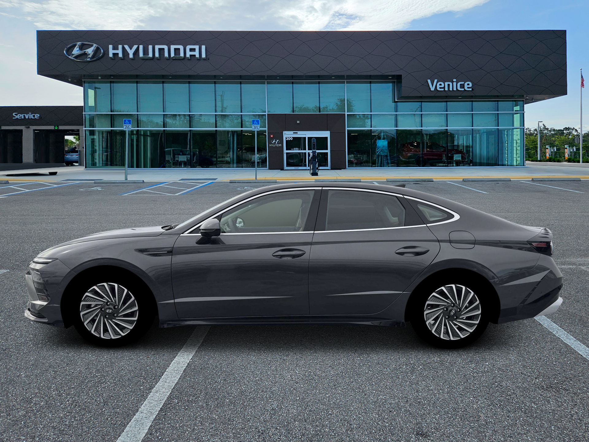 New 2026 Hyundai Sonata Limited FWD image 22