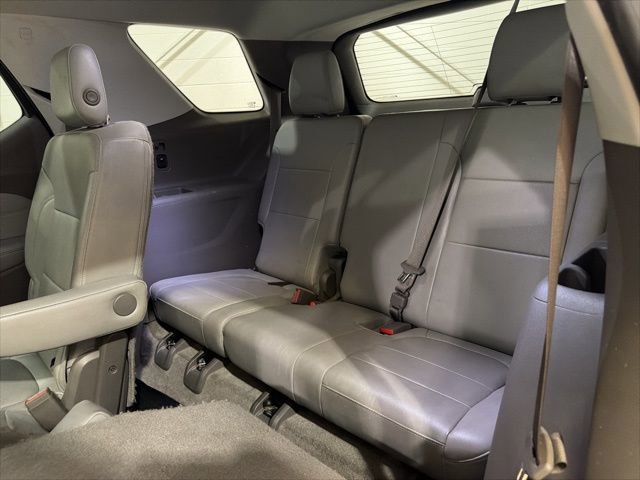 Used 2018 Chevrolet Traverse Premier w/ Driver Confidence II Package image 22