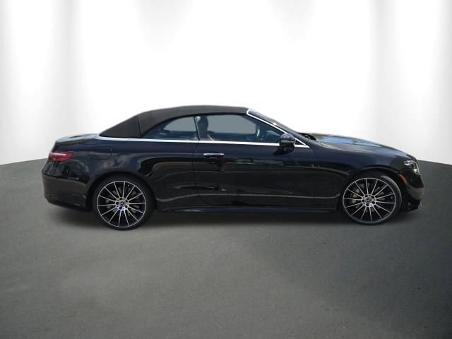 Used 2023 Mercedes-Benz E 450 Cabriolet image 7