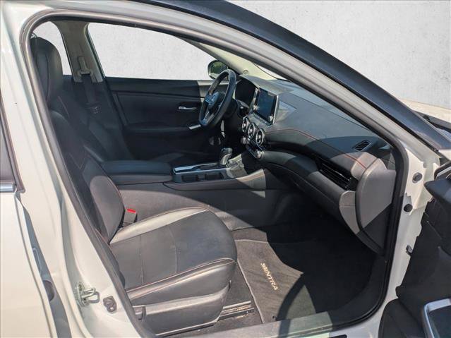 Used 2025 Nissan Sentra SR w/ SR Premium Package FWD image 18