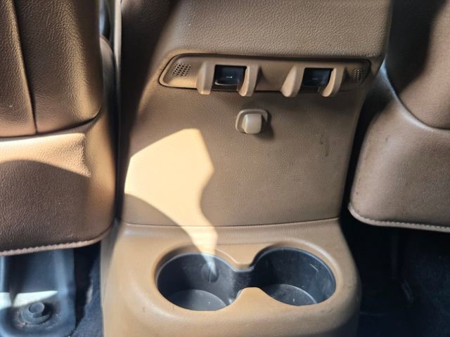 Used 2016 Jeep Wrangler Unlimited Sahara w/ Connectivity Group image 10