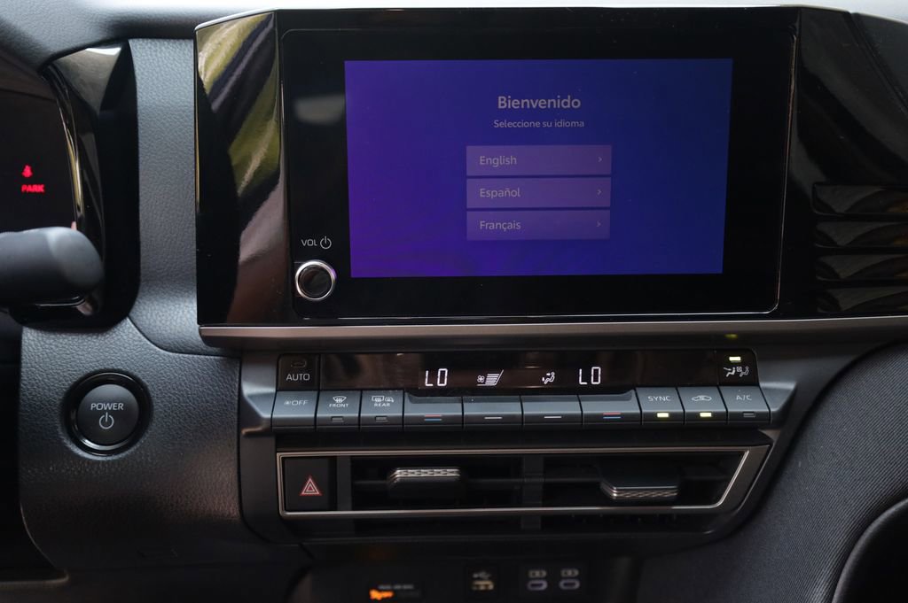Used 2025 Toyota Camry LE FWD image 14