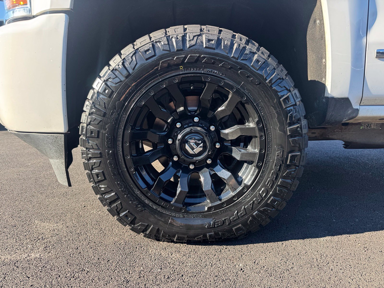 Used 2016 Chevrolet Silverado 3500 High Country w/ Duramax Plus Package AWD/4WD image 10