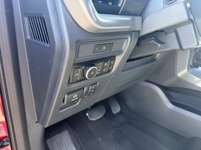 Used 2025 Ford F150 Lariat w/ Tow/Haul Package AWD/4WD image 20