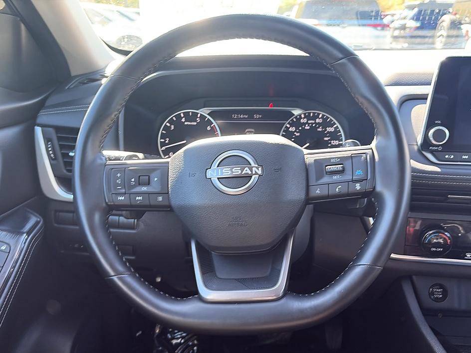 Certified 2025 Nissan Rogue SV AWD/4WD image 30