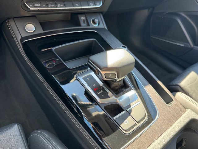 Used 2024 Audi Q5 2.0T Premium Plus AWD/4WD image 23