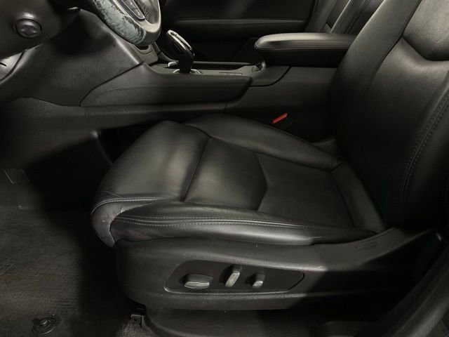Used 2019 Cadillac XT5 Premium Luxury w/ Driver Assist Package AWD/4WD image 28
