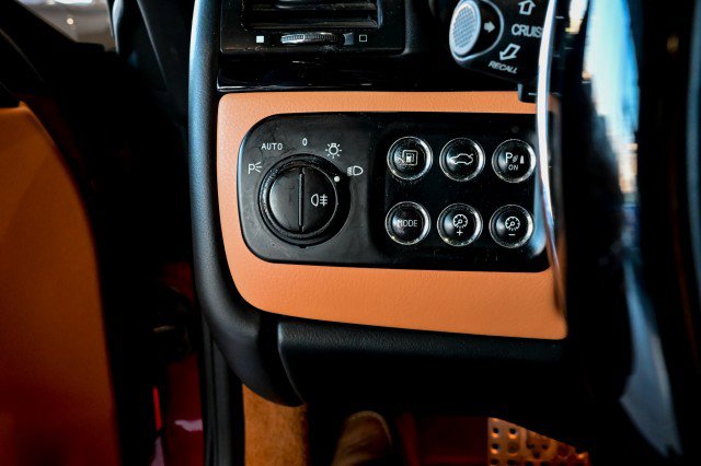 Used 2018 Maserati GranTurismo Convertible image 37