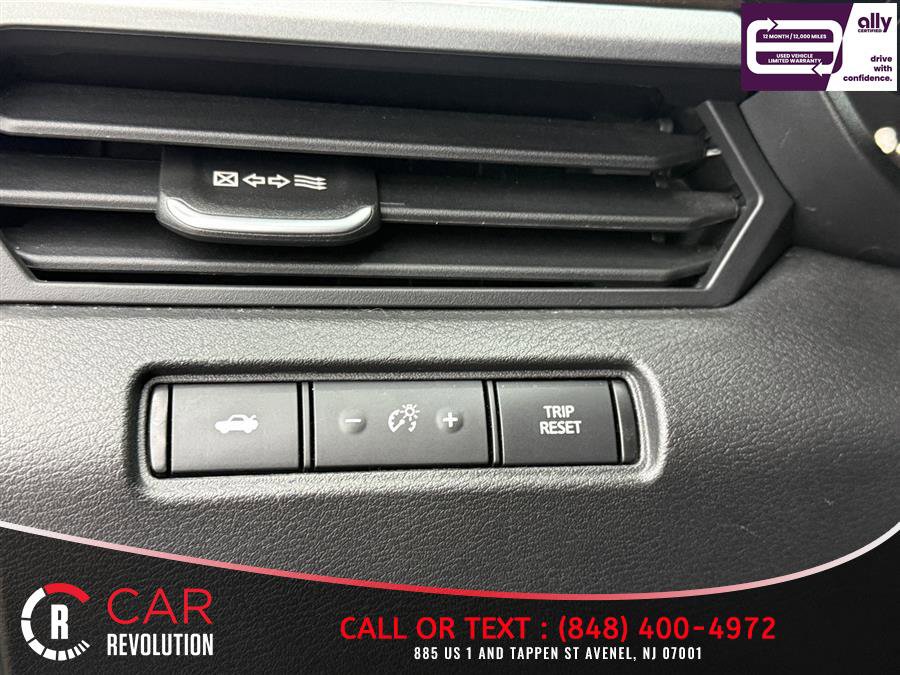 Used 2024 Nissan Altima 2.5 SV FWD image 38
