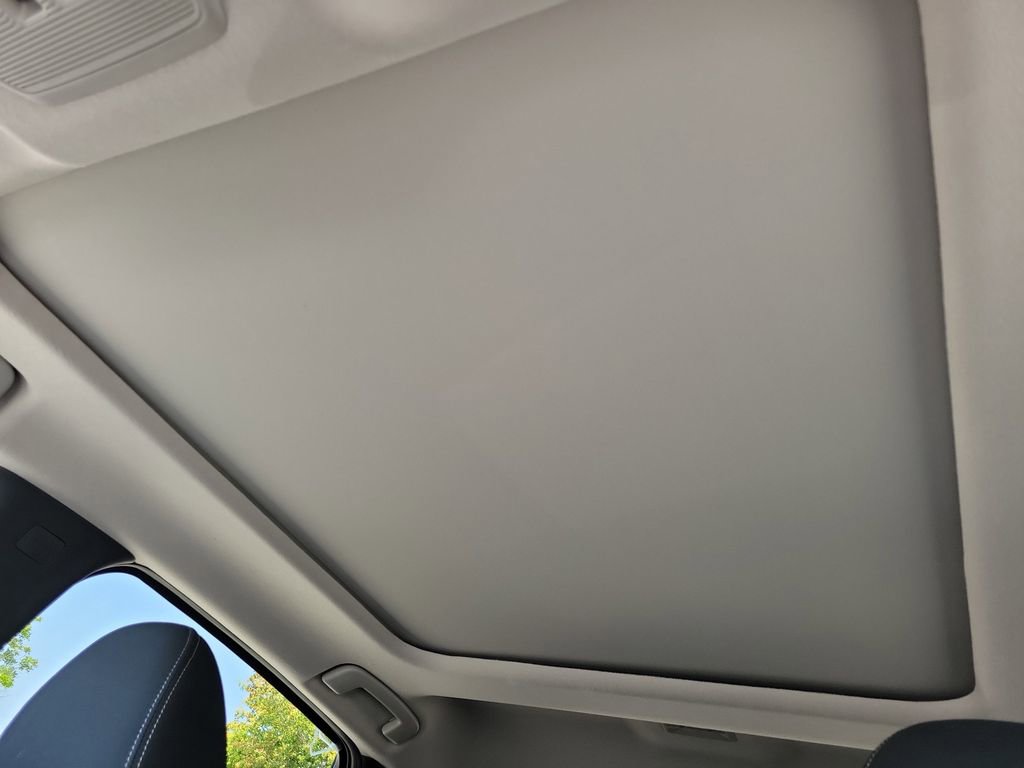 New 2026 Nissan Kicks SV image 35