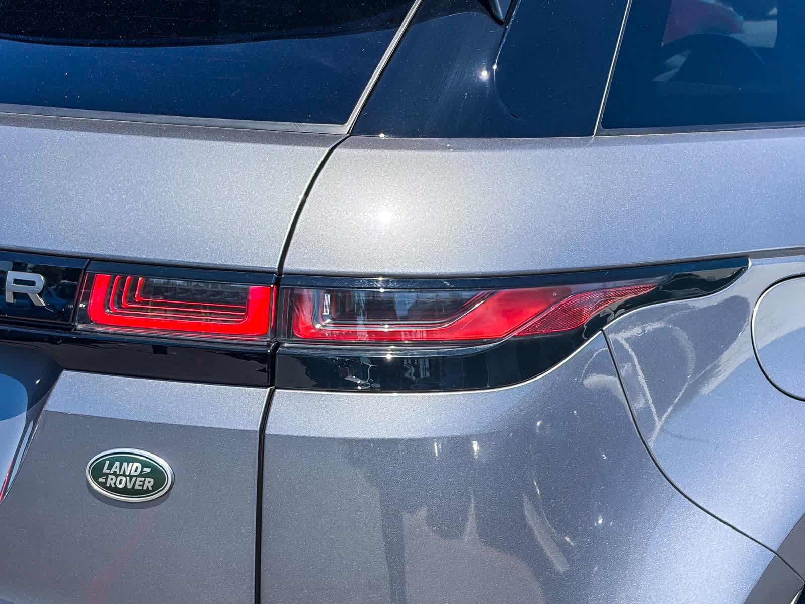 Used 2023 Land Rover Range Rover Evoque R-Dynamic S AWD/4WD image 8