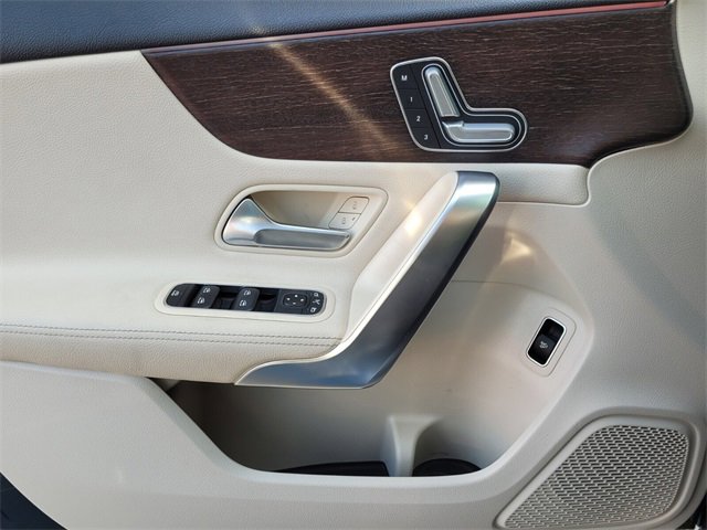 Used 2021 Mercedes-Benz A 220 image 24