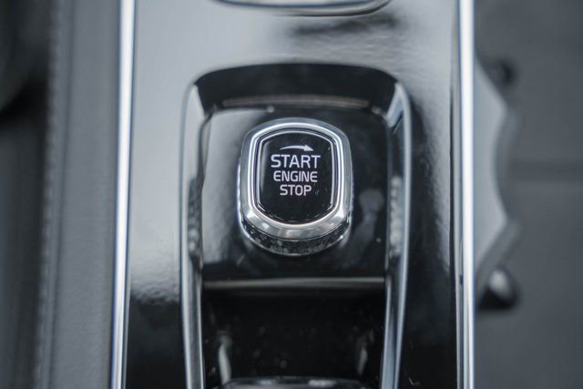 New 2026 Volvo XC90 B6 Ultra w/ Protection Package image 25