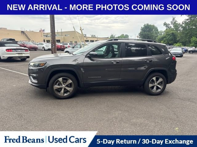 Used 2022 Jeep Cherokee Limited AWD/4WD image 6
