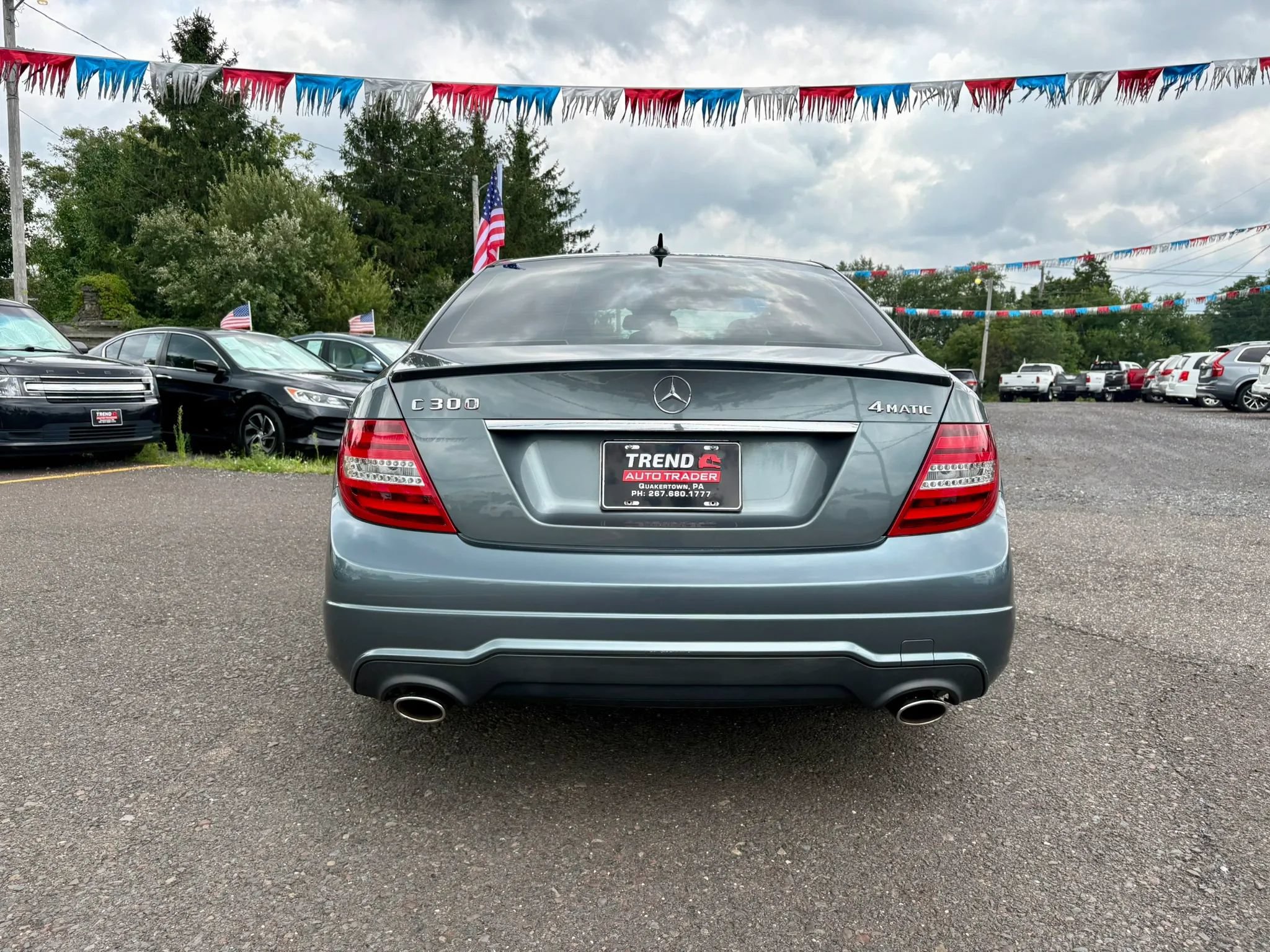 Used 2012 Mercedes-Benz C 300 4MATIC Sedan image 4