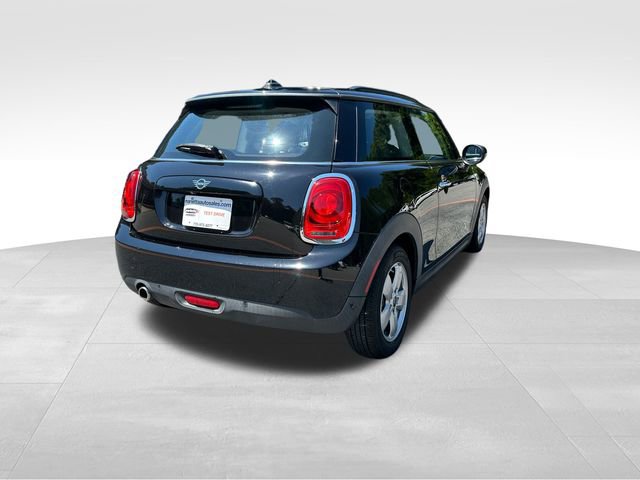 Used 2020 MINI Cooper 2-Door Hardtop w/ Storage Package image 5