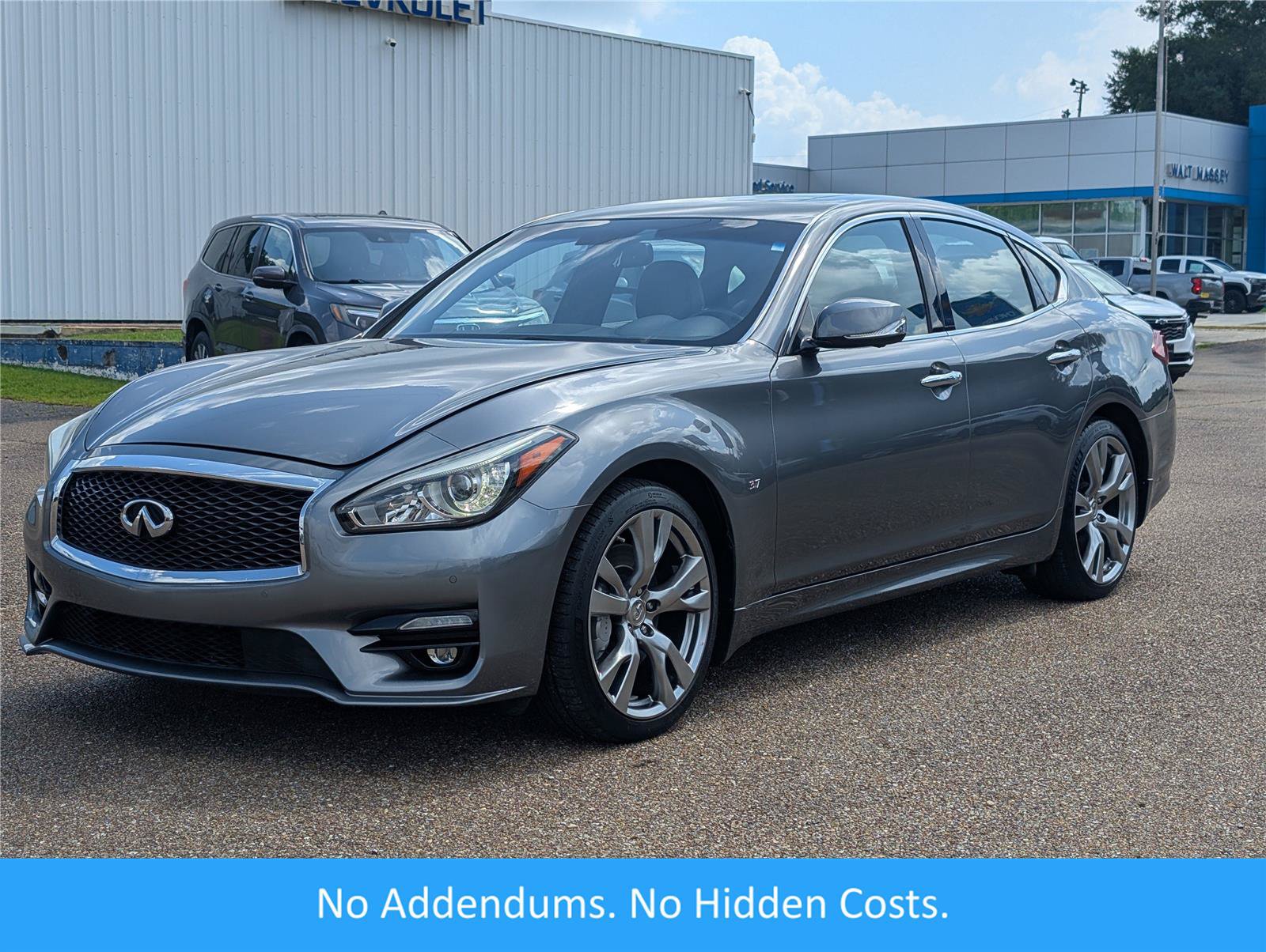 Used 2019 INFINITI Q70 Luxe w/ Sport Package