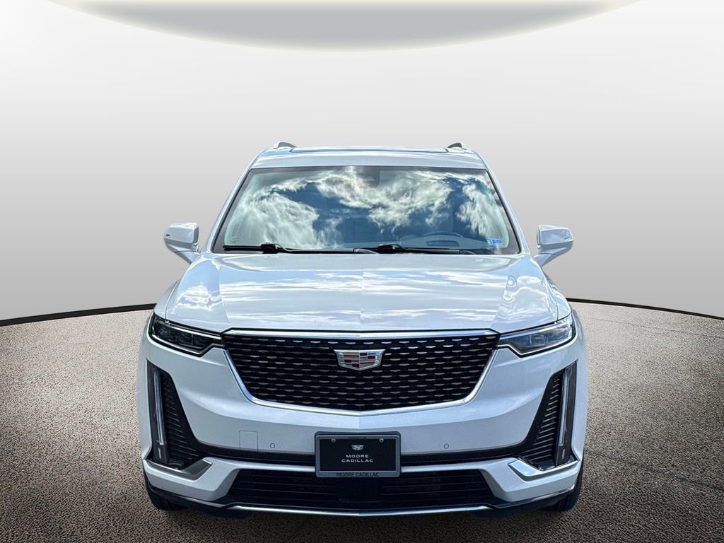 Used 2023 Cadillac XT6 Premium Luxury w/ Technology Package AWD/4WD image 5