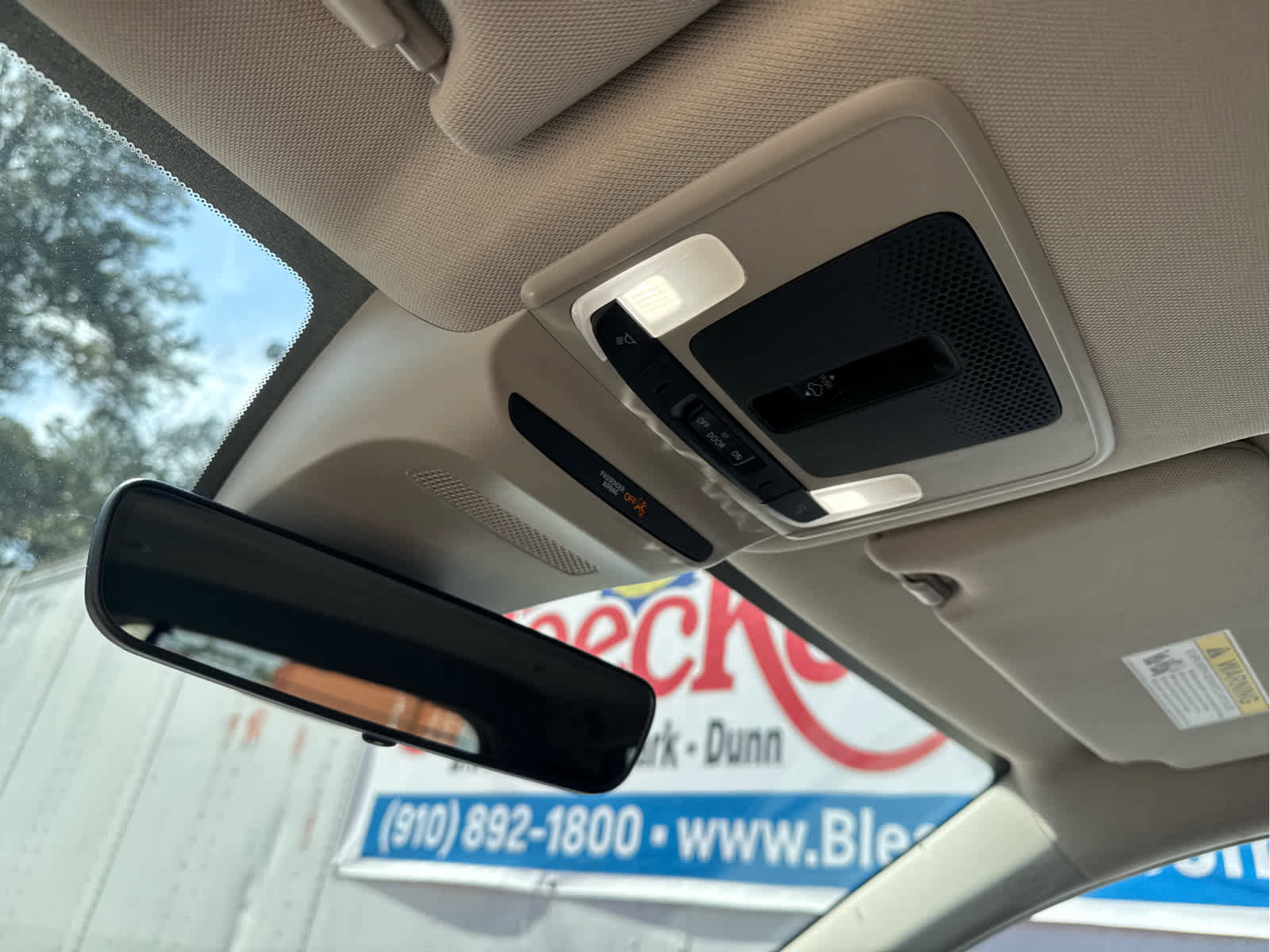 Used 2024 Honda HR-V EX-L image 32