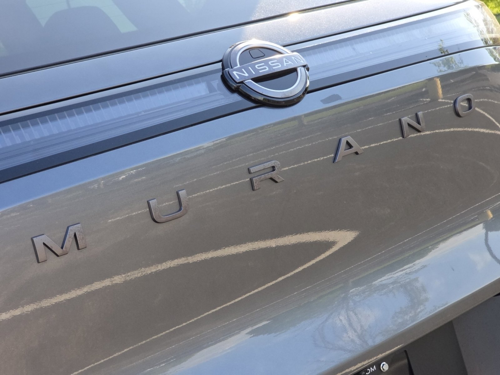 Used 2025 Nissan Murano SV FWD image 14